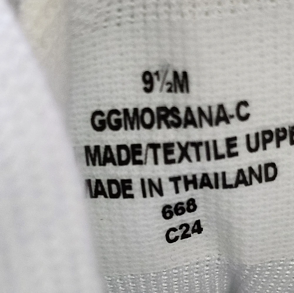GBG Los Angeles Rhinestone White Sneakers Size 9.5 NWT - Picture 6 of 6